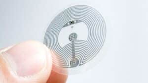 Kako programirati NFC tag